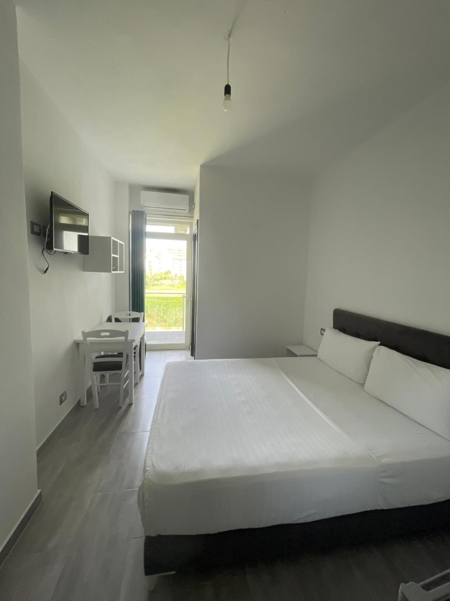 Lumnik - Hotel & Apartments Lezhë Extérieur photo